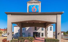 Motel 6-Ennis, Tx